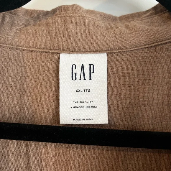 GAP Women’s Brown Button Up “The Big Shirt” | XXL - Picture 2 of 3